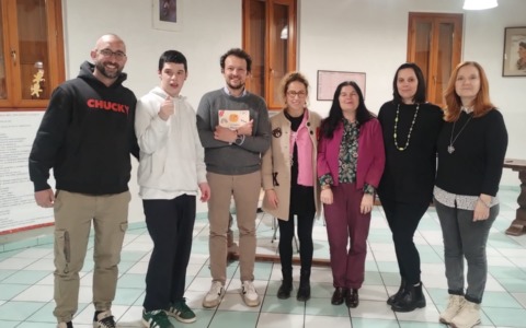 “I colori di Riccardo”: un’opera che esprime emozioni e inclusione